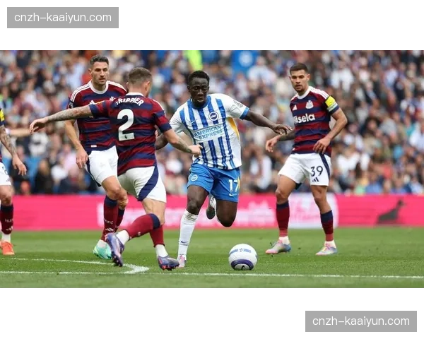 布莱顿险胜诺丁汉森林,戈麦斯闪击破门助海鸥军团稳居中游 布莱顿险胜诺丁汉森林,戈麦斯闪击破门助海鸥军团稳居中游